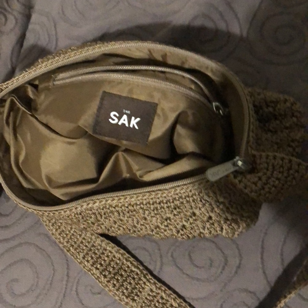 Purse - Picture 4 of 4